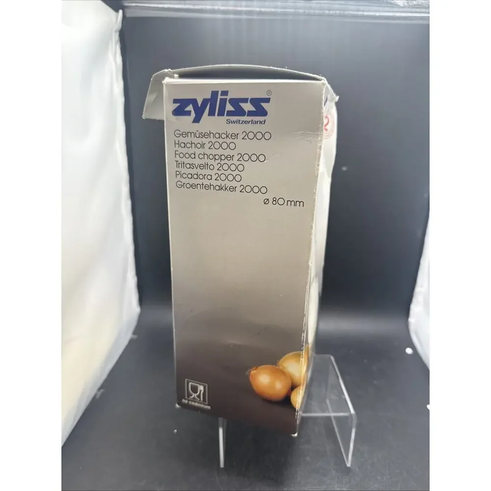 NEW Vintage Zyliss Food Chopper 2000 Swiss Manual Vegetable Chopper w/ Box